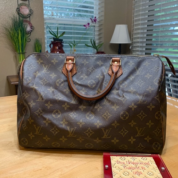 Louis Vuitton Speedy 35 - Picture 2 of 16